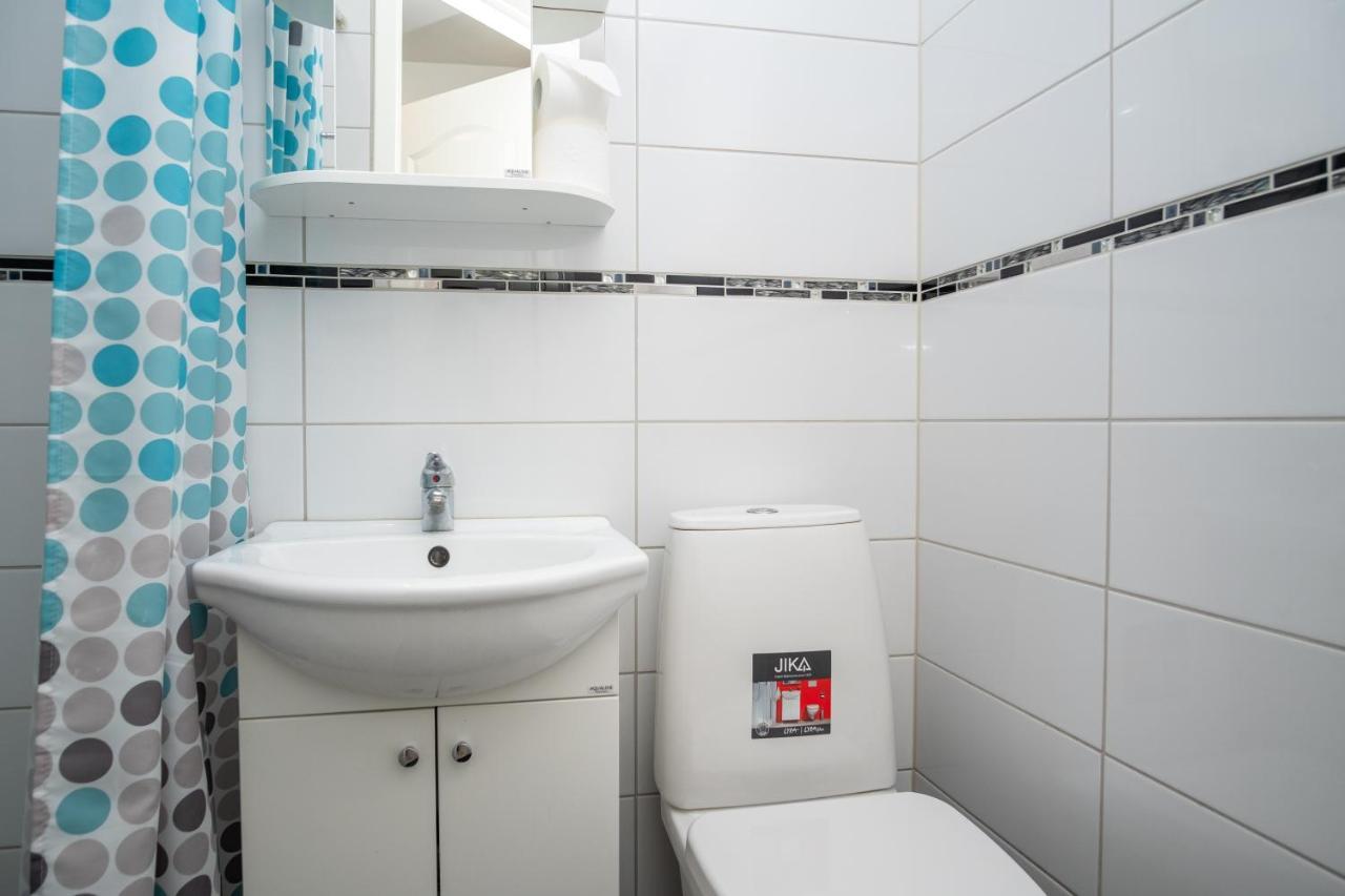 Dzīvoklis Contact Free With Free Parking *
